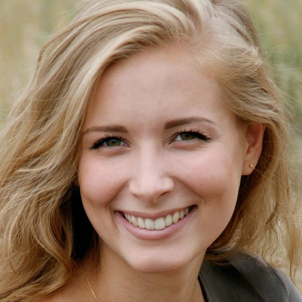 files/woman-657753_1280_1.jpg